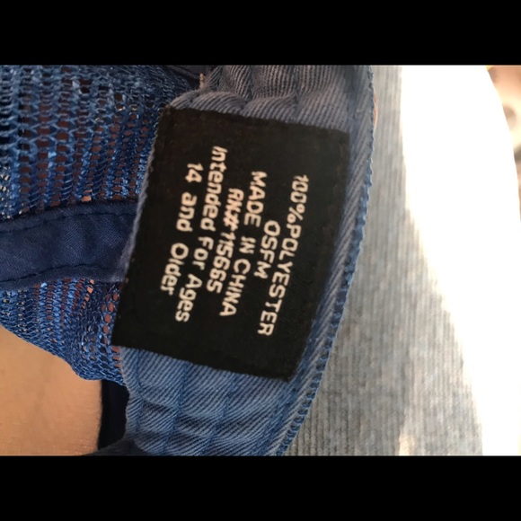 Adventure time cap 🧢 - Picture 4 of 6